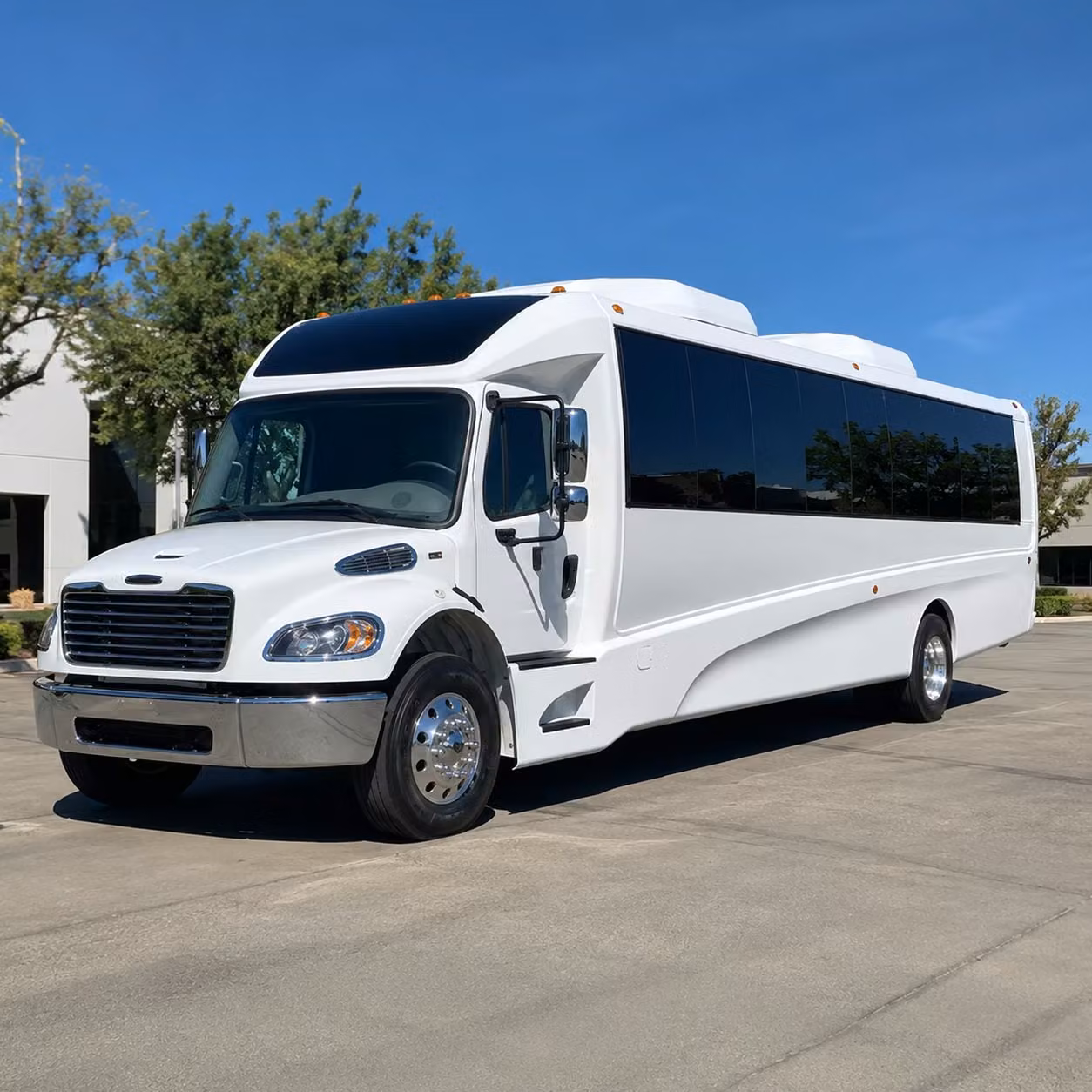 arlington 28 passenger minibus rental