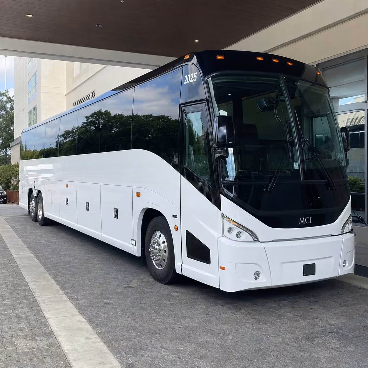 arlington charter bus rentals