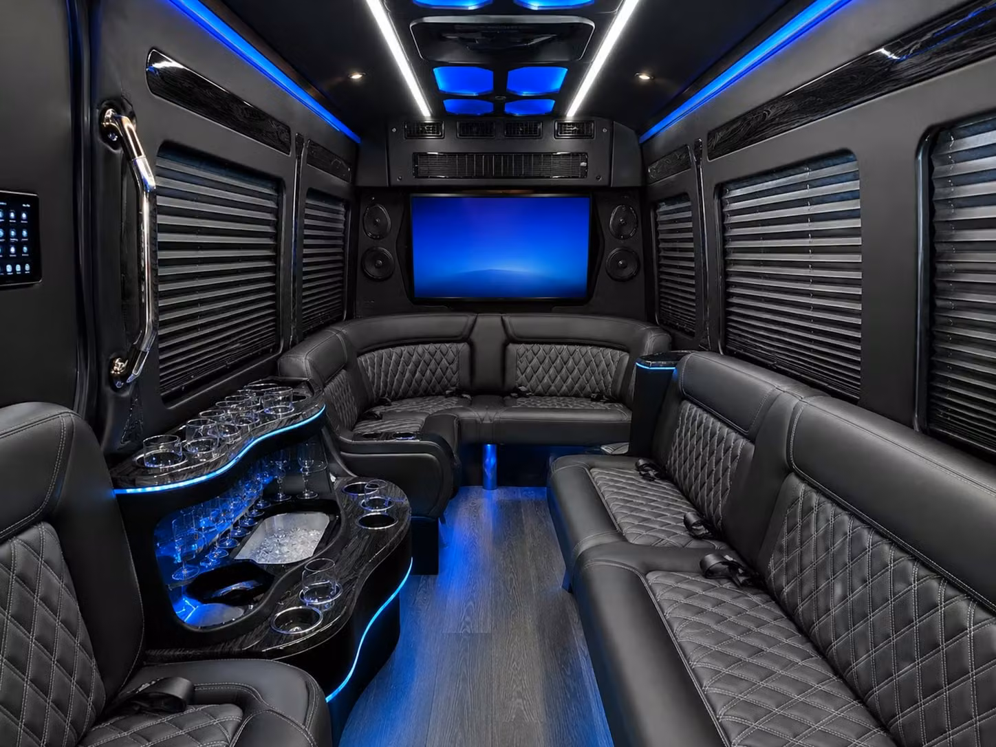 executive airport transportation between arlington and dfw international