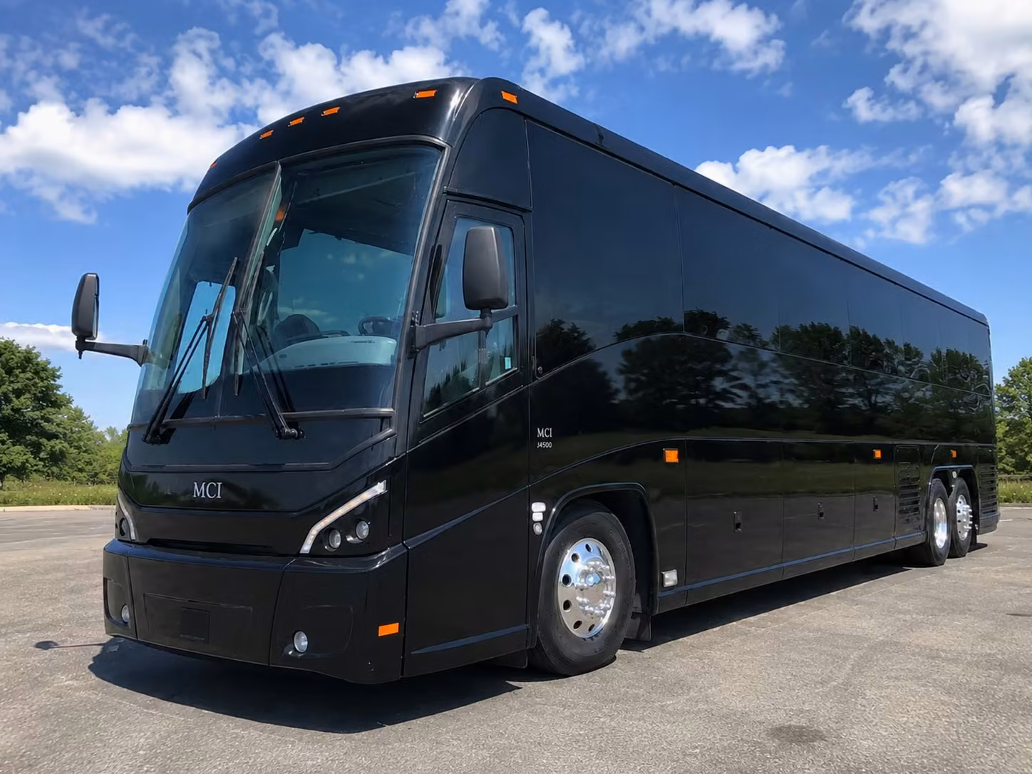 wedding shuttle bus service for arlington venues and the surrounding dfw area